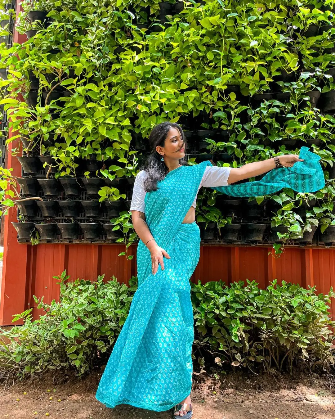 YOUTUBE ACTRESS VIRAAJITA IN TRADITIONAL YELLOW SAREE WHITE BLOUSE 5